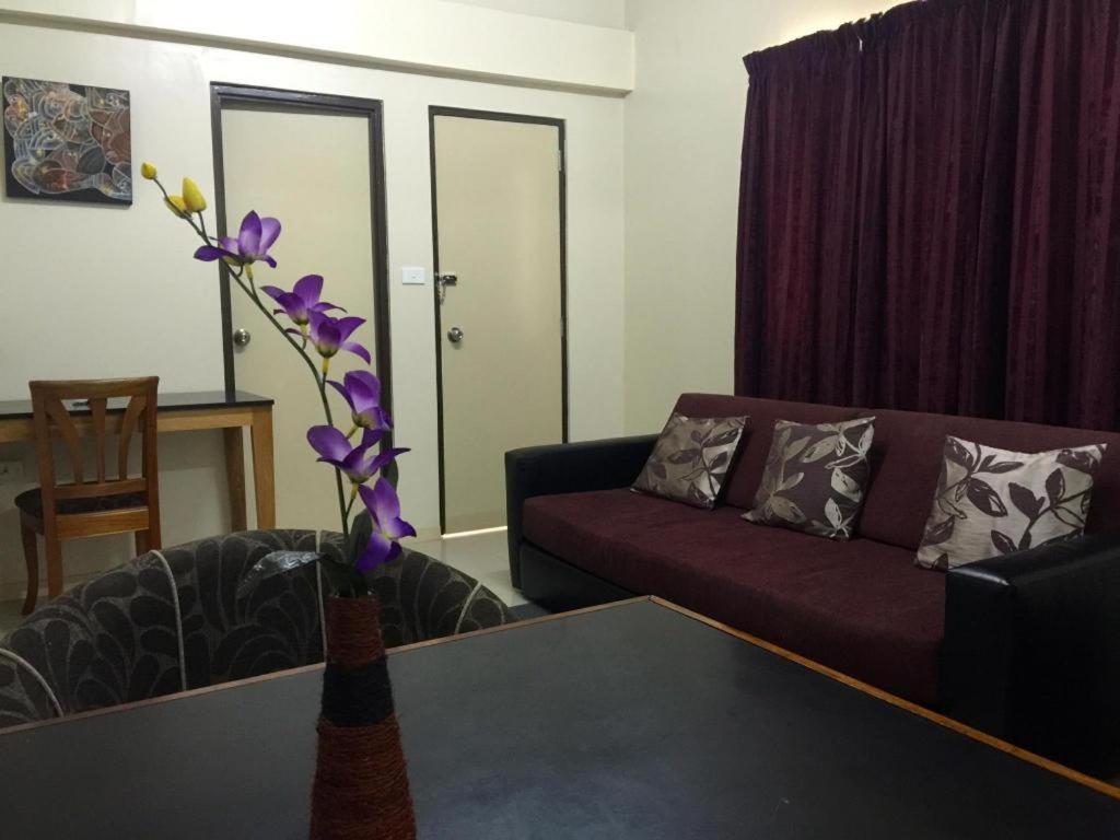 Victoria Palms Hotel Сува Екстериор снимка