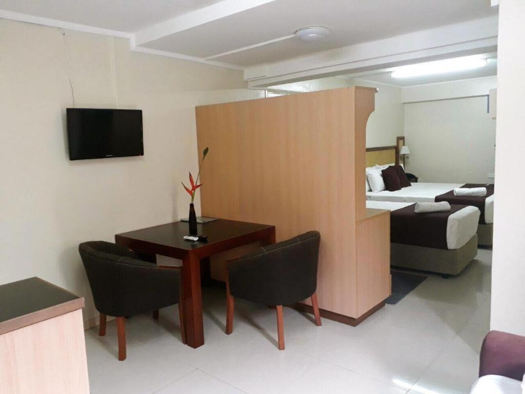 Victoria Palms Hotel Сува Екстериор снимка
