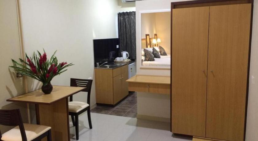 Victoria Palms Hotel Сува Екстериор снимка