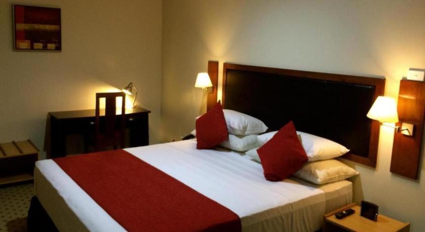 Victoria Palms Hotel Сува Екстериор снимка